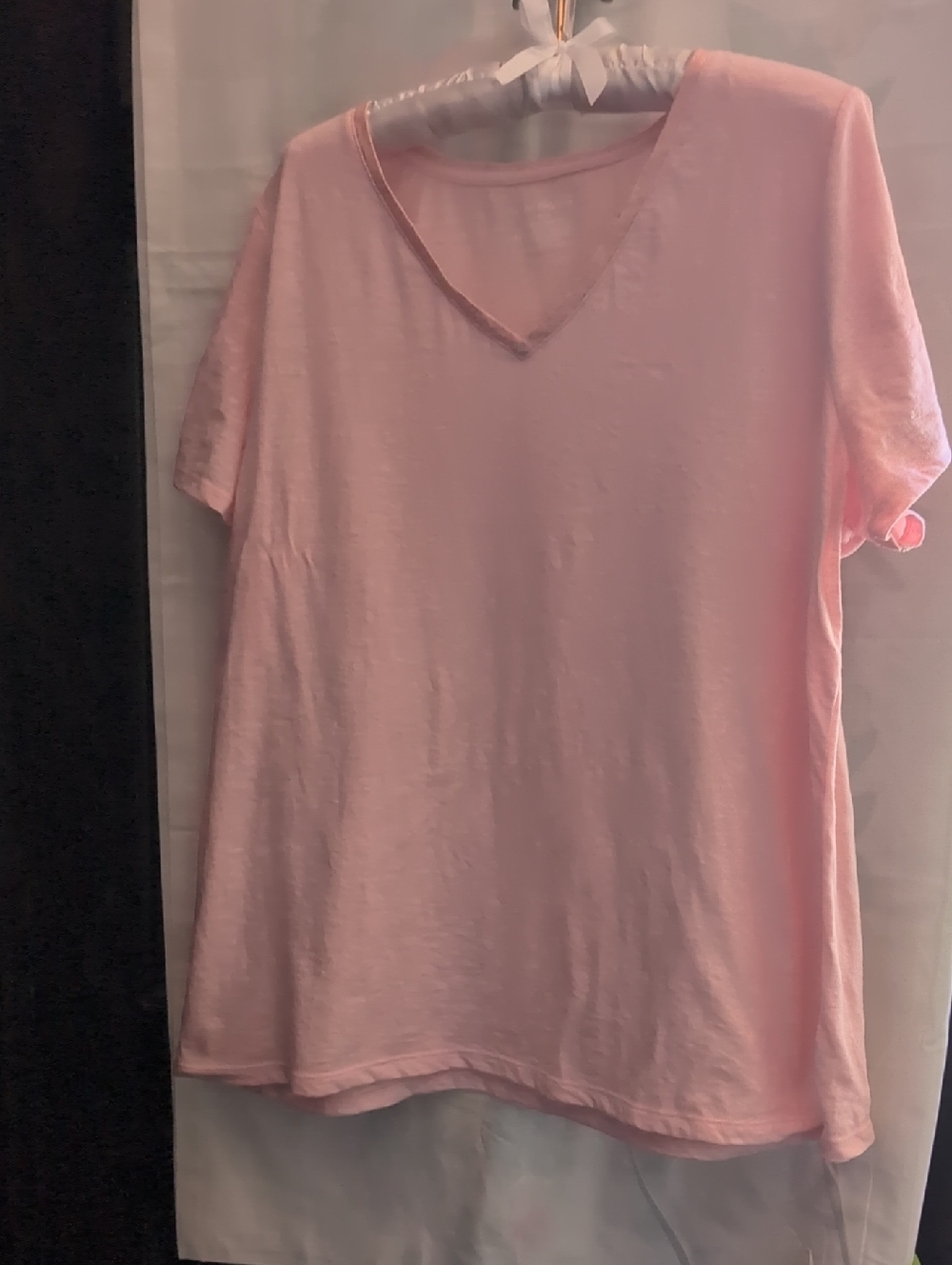 Lane Bryant Light Pink V-Neck Short Sleeve Tee